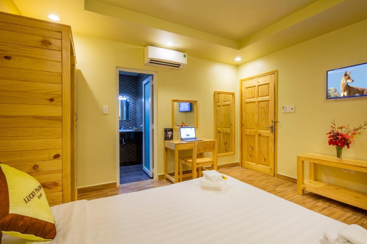 Lucky Phu Quoc Hotel Exterior foto